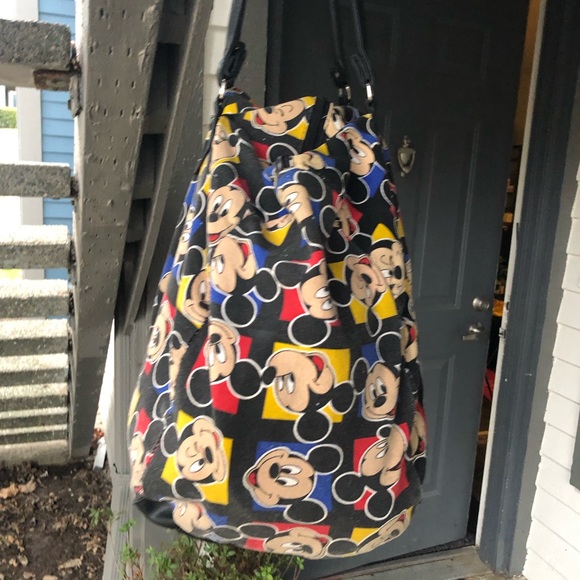 Vintage Mickey Unlimited Mouse Disney By Glentex Sholder Bag Black ,Tan & Red - Picture 8 of 16